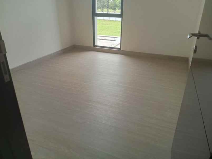 dijual rumah buah batu