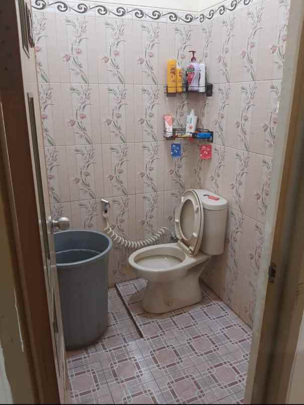 dijual rumah bukit beringin lestari