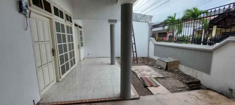 dijual rumah candi lontar