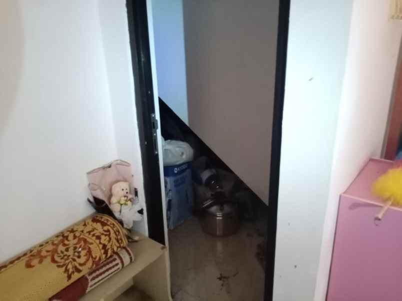 dijual rumah cantik second di padma residence