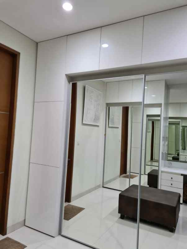 dijual rumah cempaka putih tengah