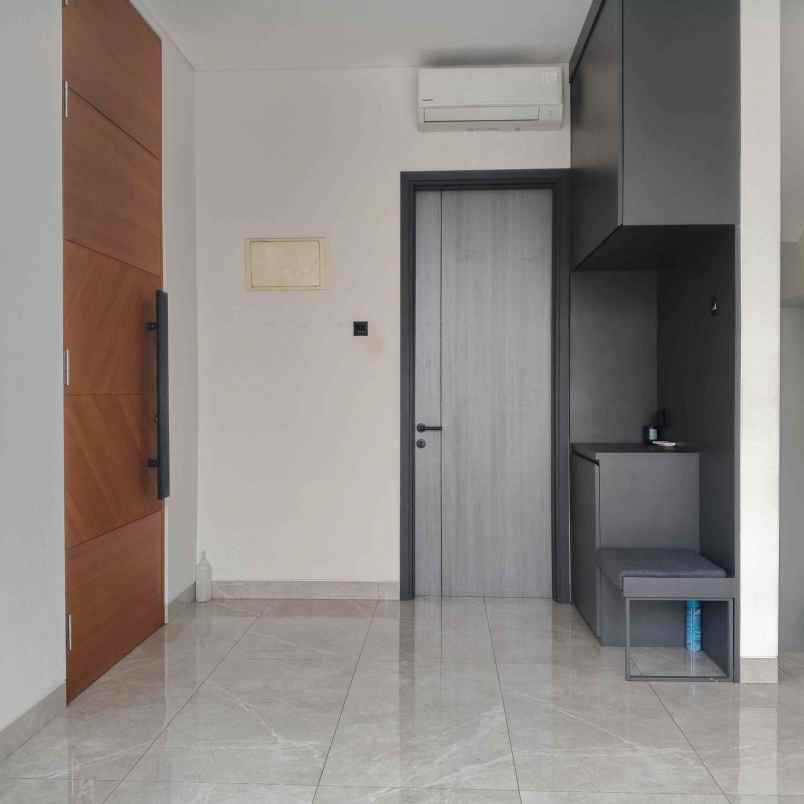 dijual rumah cilandak timur pasar