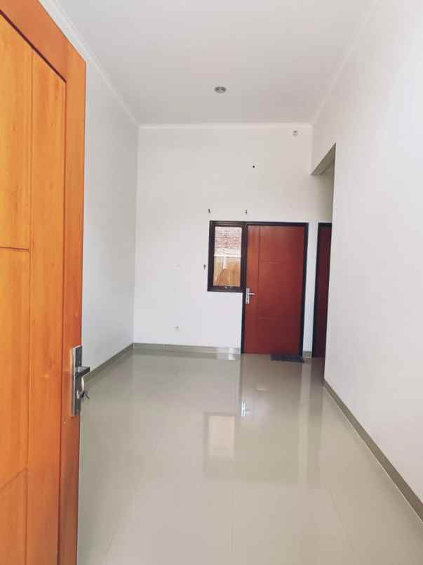 dijual rumah cilangka taoos depok