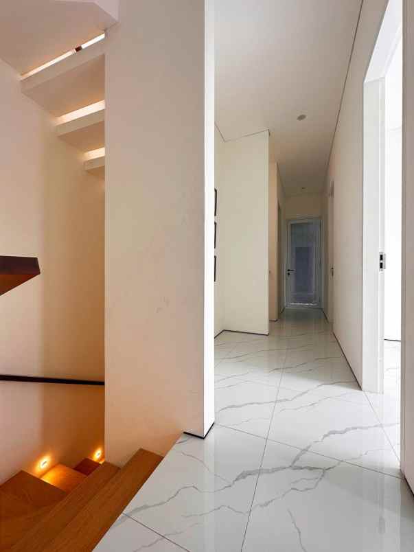 dijual rumah cipinang