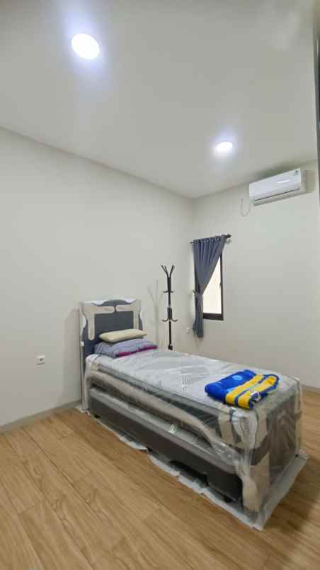 dijual rumah citraland taman puspa raya