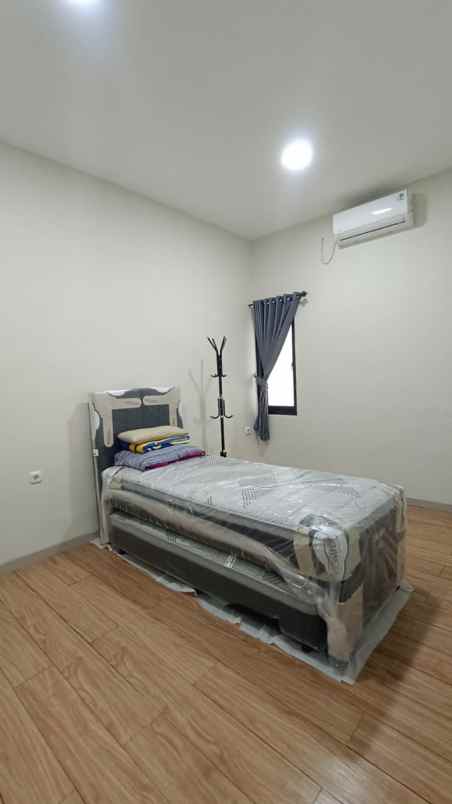 dijual rumah citraland taman puspa raya