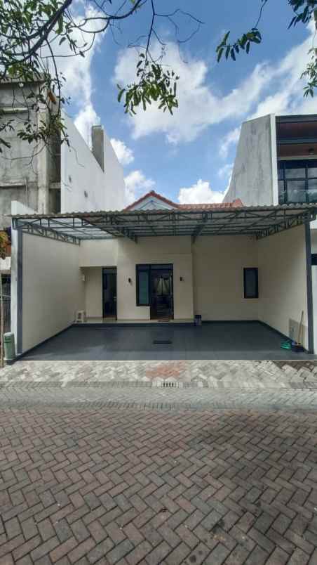 dijual rumah citraland taman puspa raya