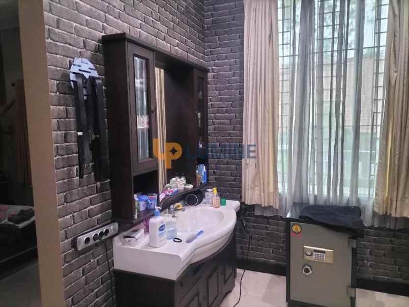 dijual rumah ciwaruga kabupaten bandung