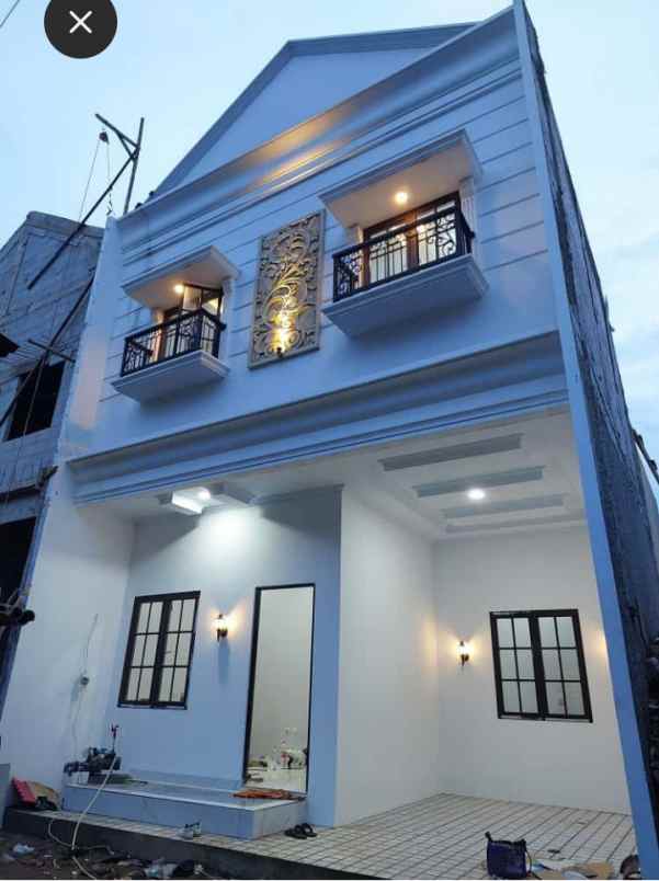 dijual rumah classic modern minimalis di beji depok
