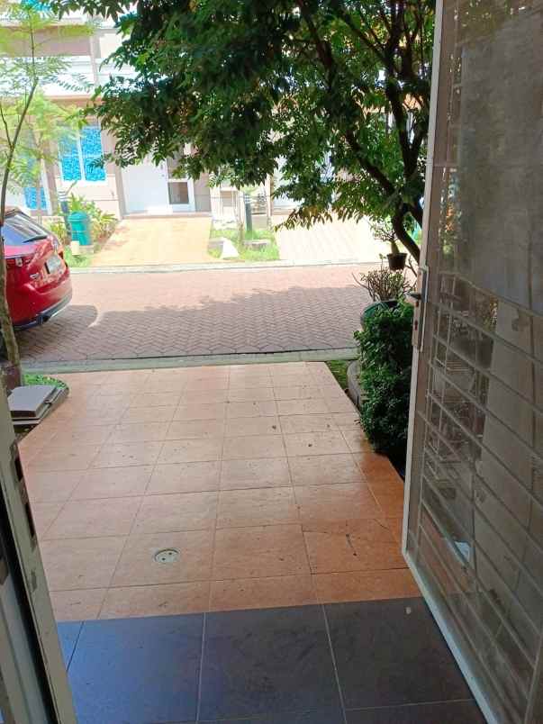 dijual rumah cluster amarillo