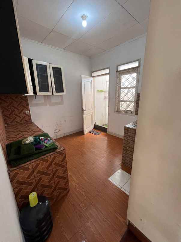 dijual rumah cluster amerika perum kota