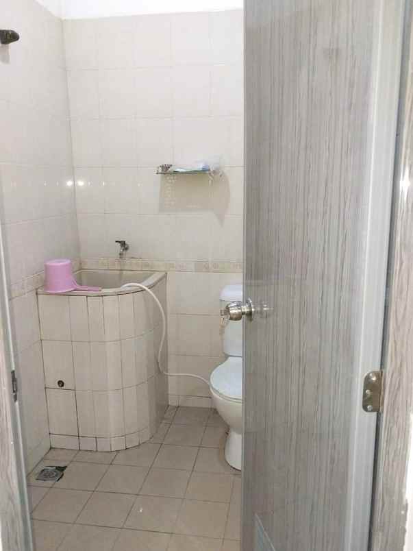 dijual rumah cluster boulevard hijau