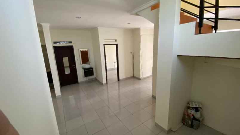 dijual rumah cluster gallery kawaluyaan