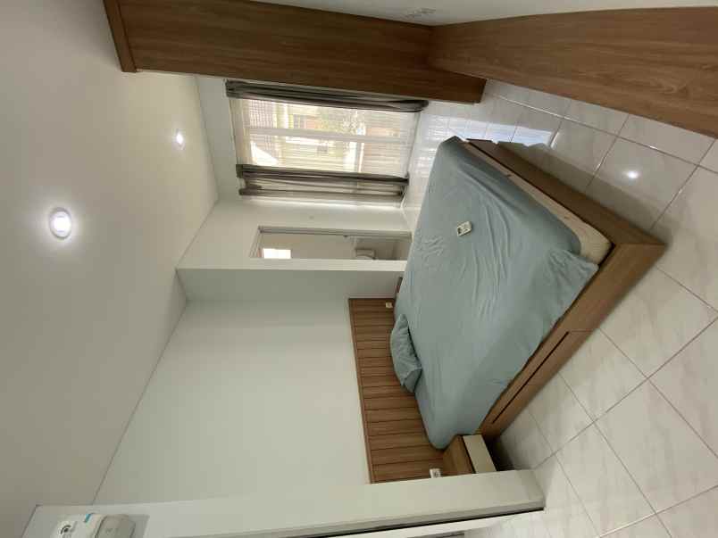 dijual rumah cluster malibu village