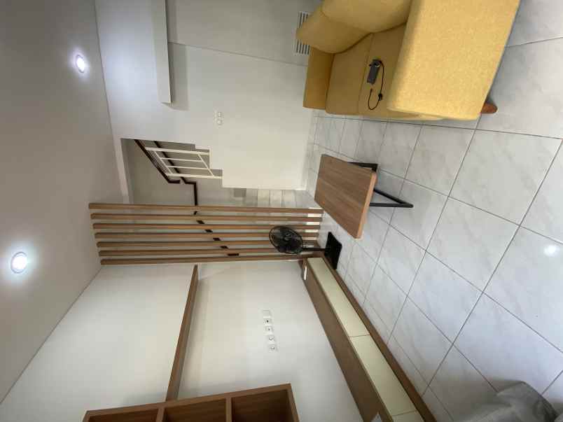 dijual rumah cluster malibu village