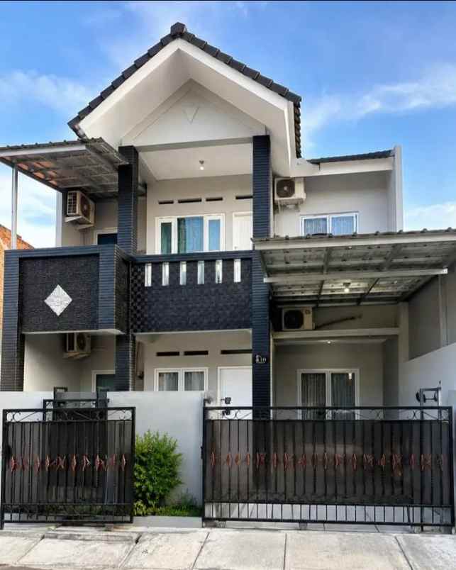 dijual rumah curug sangereng kelapa dua