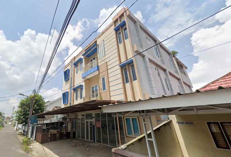 dijual rumah demang lebar daun kec ilir