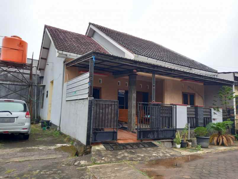 dijual rumah dijual rumah di perumahan
