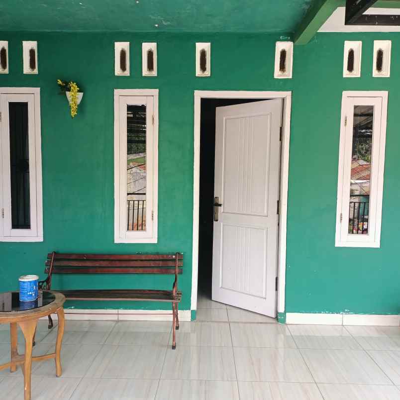 dijual rumah diperumahan griya salak endah