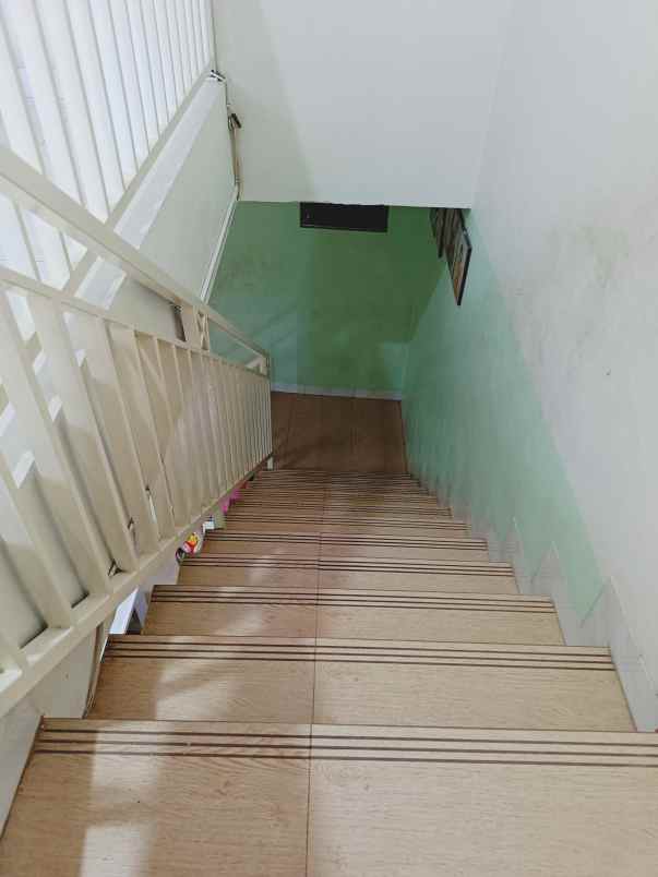 dijual rumah duren sawit