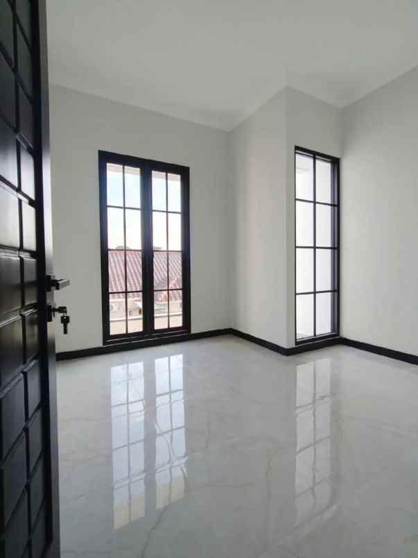 dijual rumah duren sawit jaktim