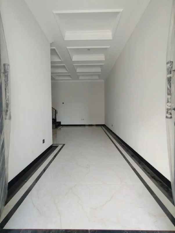 dijual rumah duren sawit jaktim