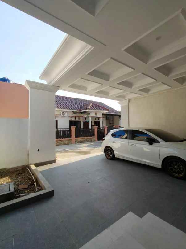 dijual rumah duren sawit jaktim