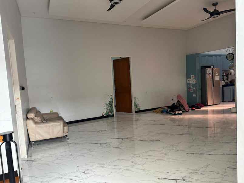 dijual rumah duta bintaro kunciran