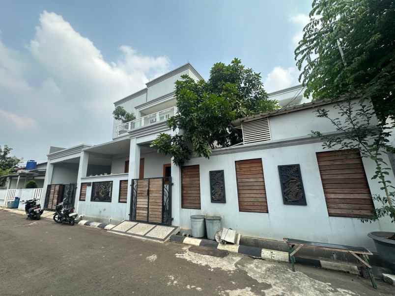dijual rumah duta bintaro kunciran