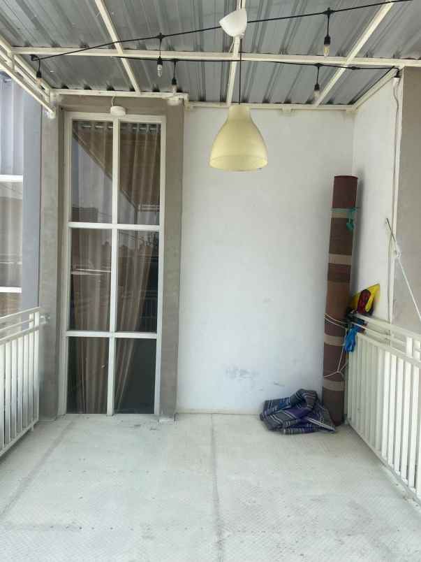 dijual rumah full perabot lokasi tasikmadu kota malang