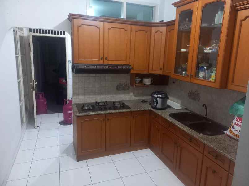 dijual rumah gading nirwana kelapa gading