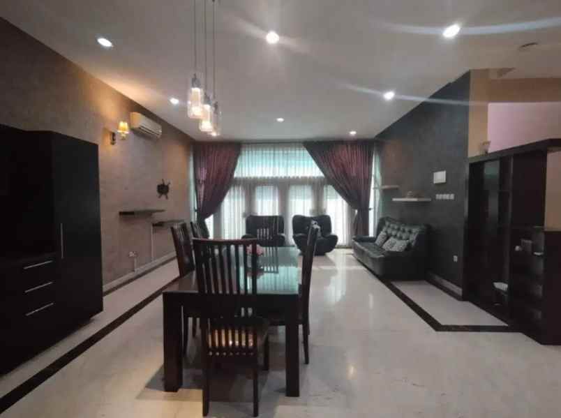 dijual rumah gading nirwana kelapa gading