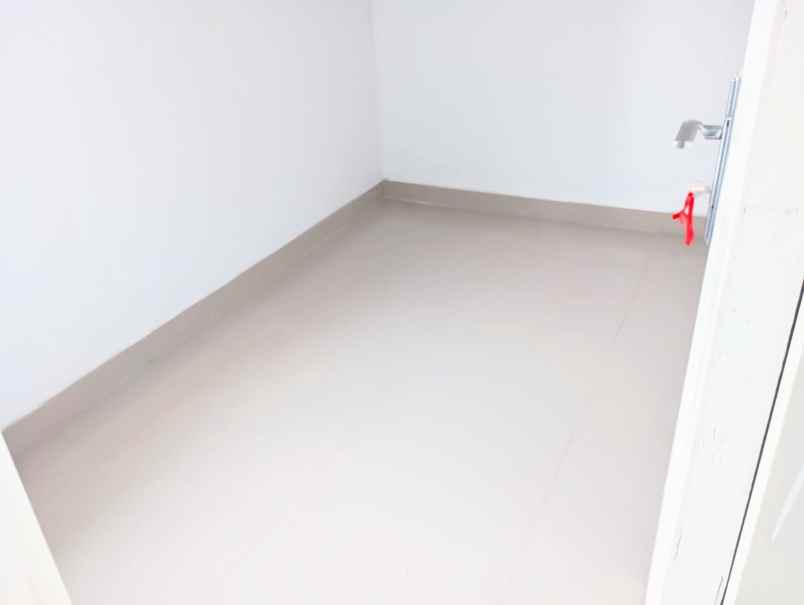 dijual rumah grand salt village