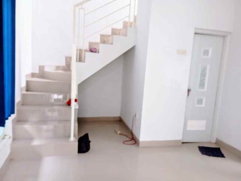 dijual rumah grand salt village