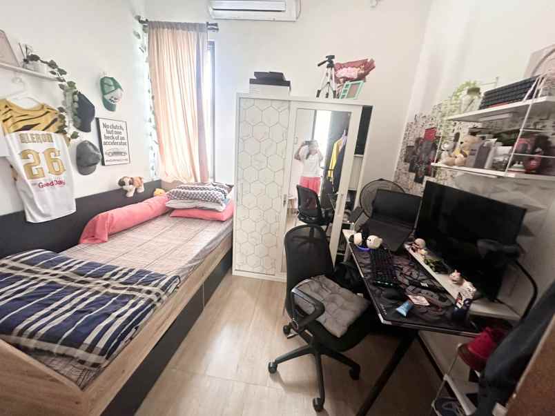 dijual rumah green lovina residence gandul