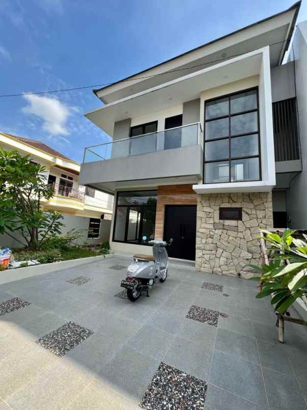 dijual rumah hook baru di duren sawit