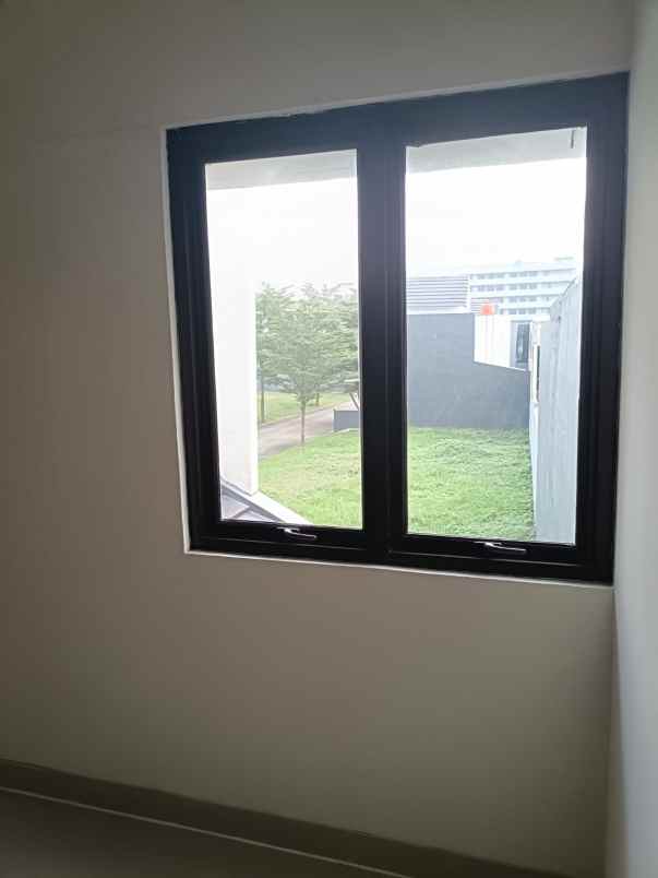 dijual rumah hook metland transyogi