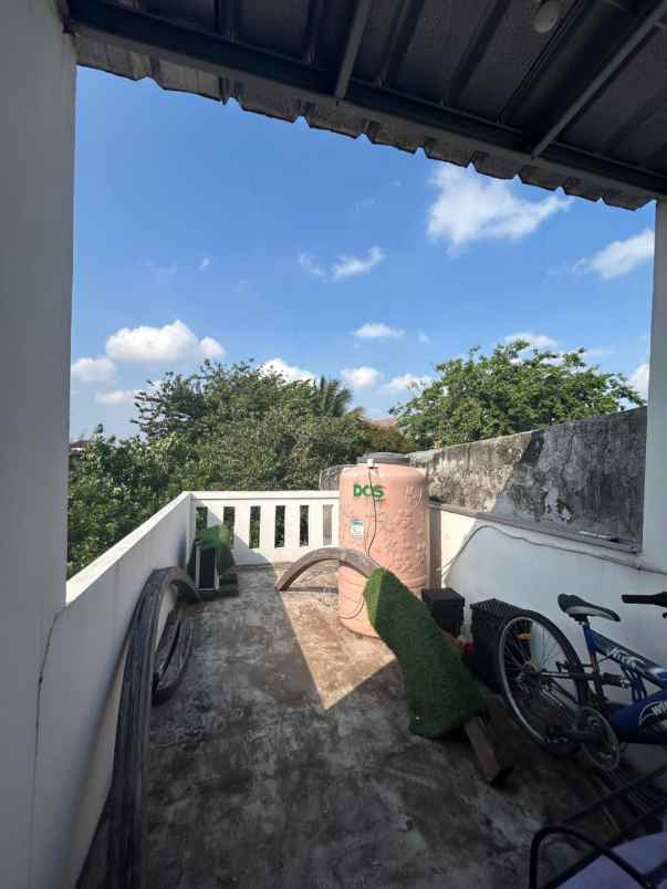 dijual rumah howitzer raya 12