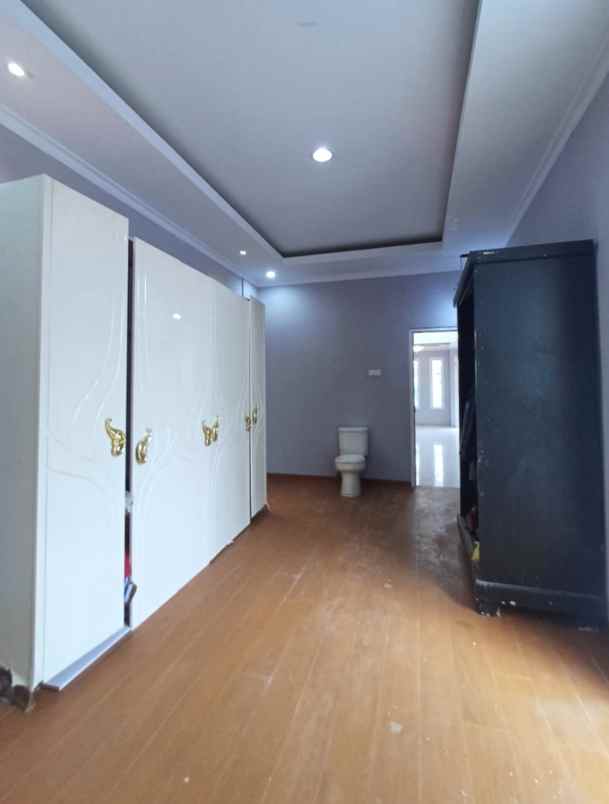 dijual rumah jagakarsa raya