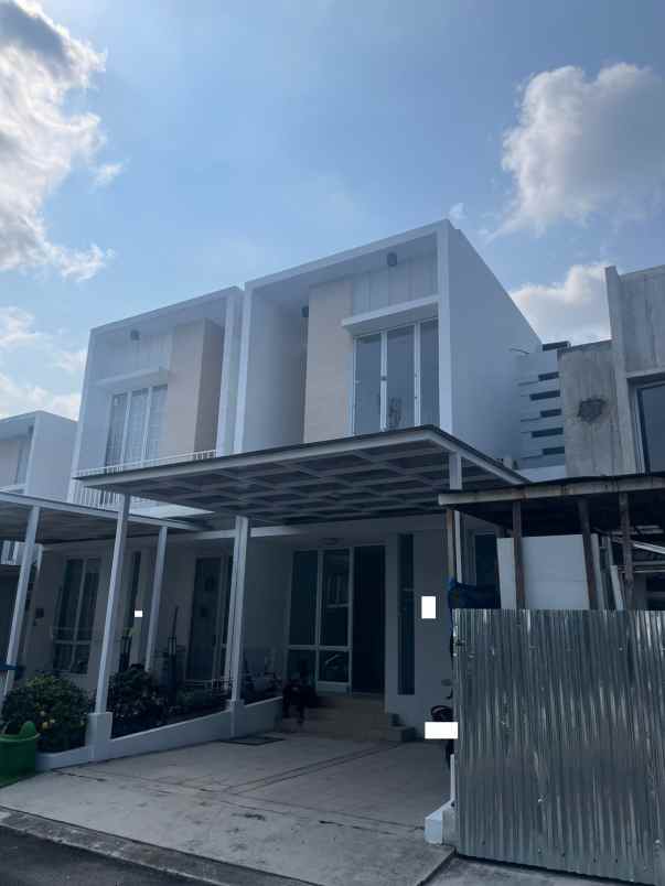 dijual rumah jakarta garden city jgc cakung
