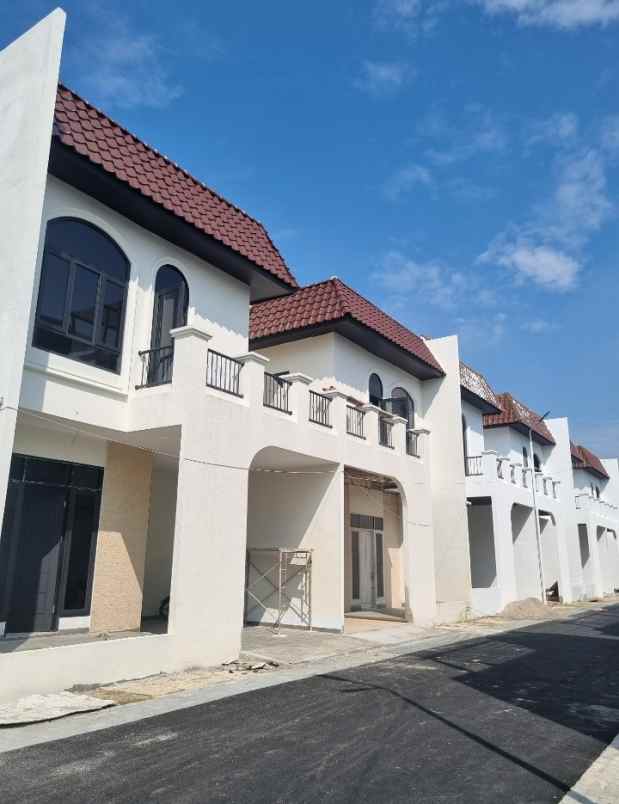 dijual rumah jalan besar sm raja medan