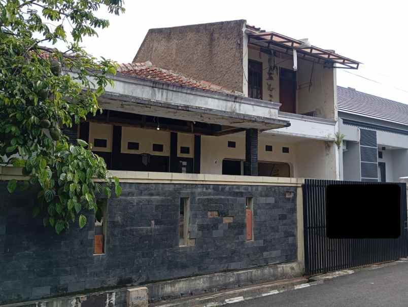 dijual rumah jalan cihanjuang