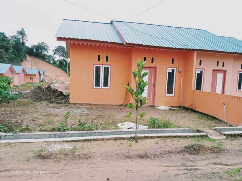 dijual rumah jalan merapi perumahan