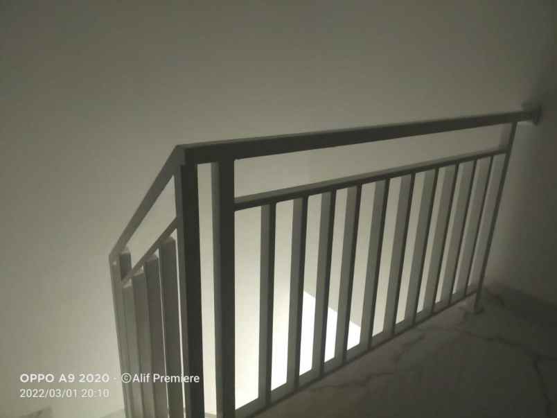 dijual rumah jatibening