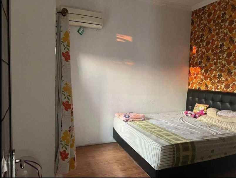 dijual rumah jatiwaringin bekasi