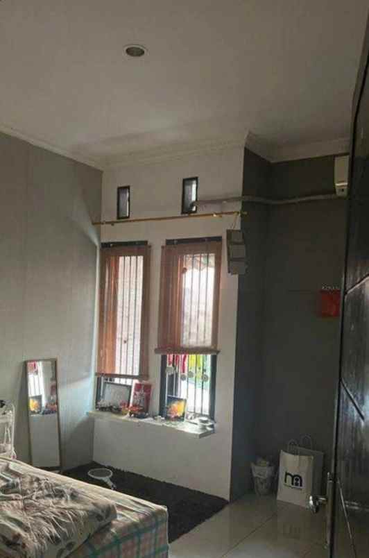 dijual rumah jatiwaringin bekasi