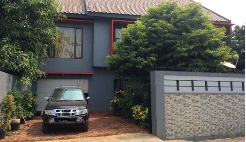 dijual rumah jl almadinah jaticempaka