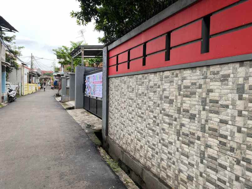 dijual rumah jl almadinah jaticempaka