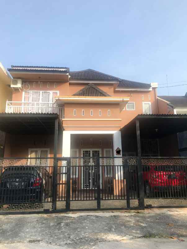 dijual rumah jl asta karya