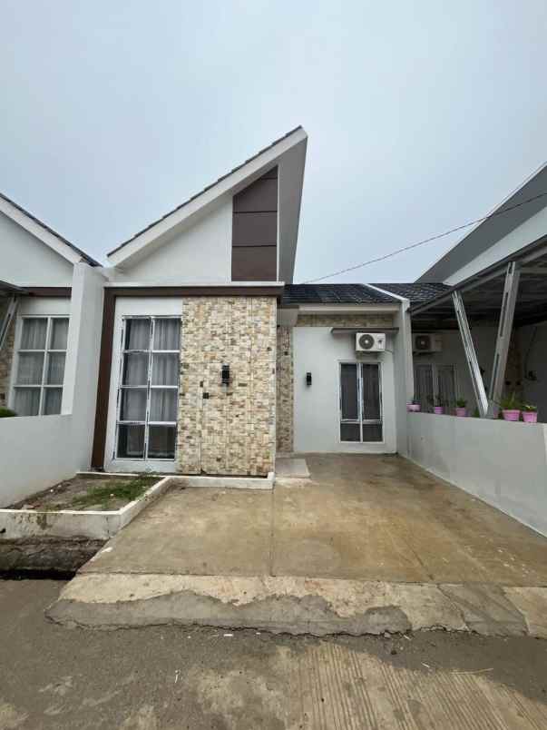 dijual rumah jl cemara bahagia